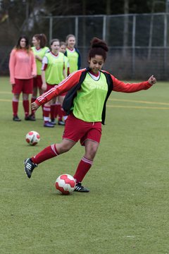 Bild 50 - C-Juniorinnen Kaltenkirchener TS - SV Wahlstedt : Ergebnis: 0:6